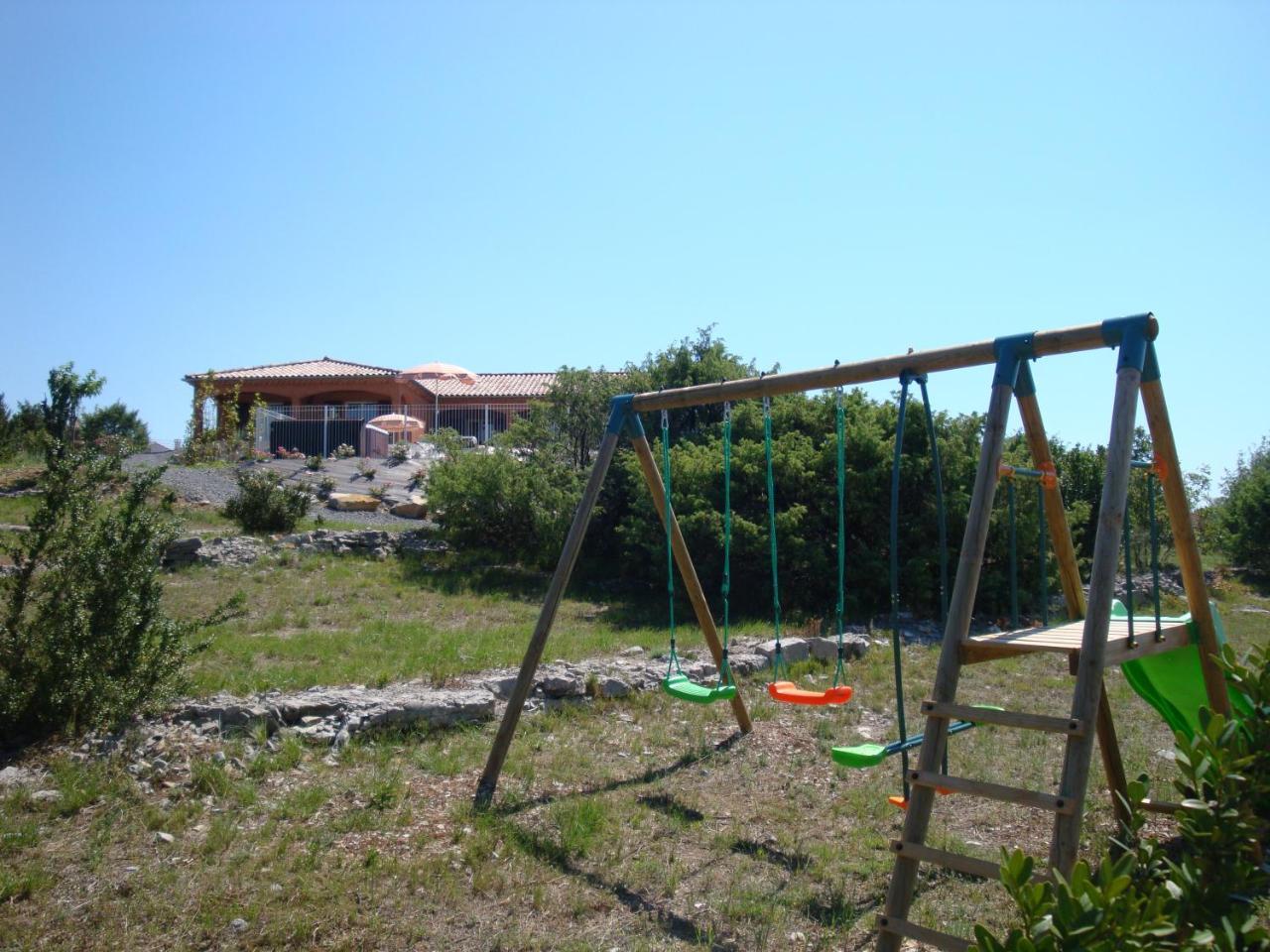 Les Villas De Perret Joyeuse Luaran gambar