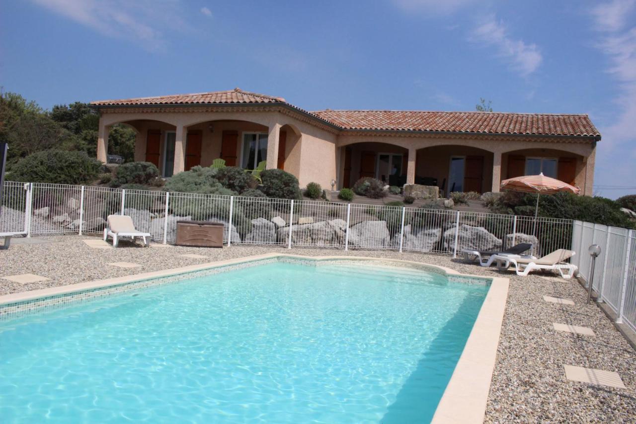 Les Villas De Perret Joyeuse Luaran gambar