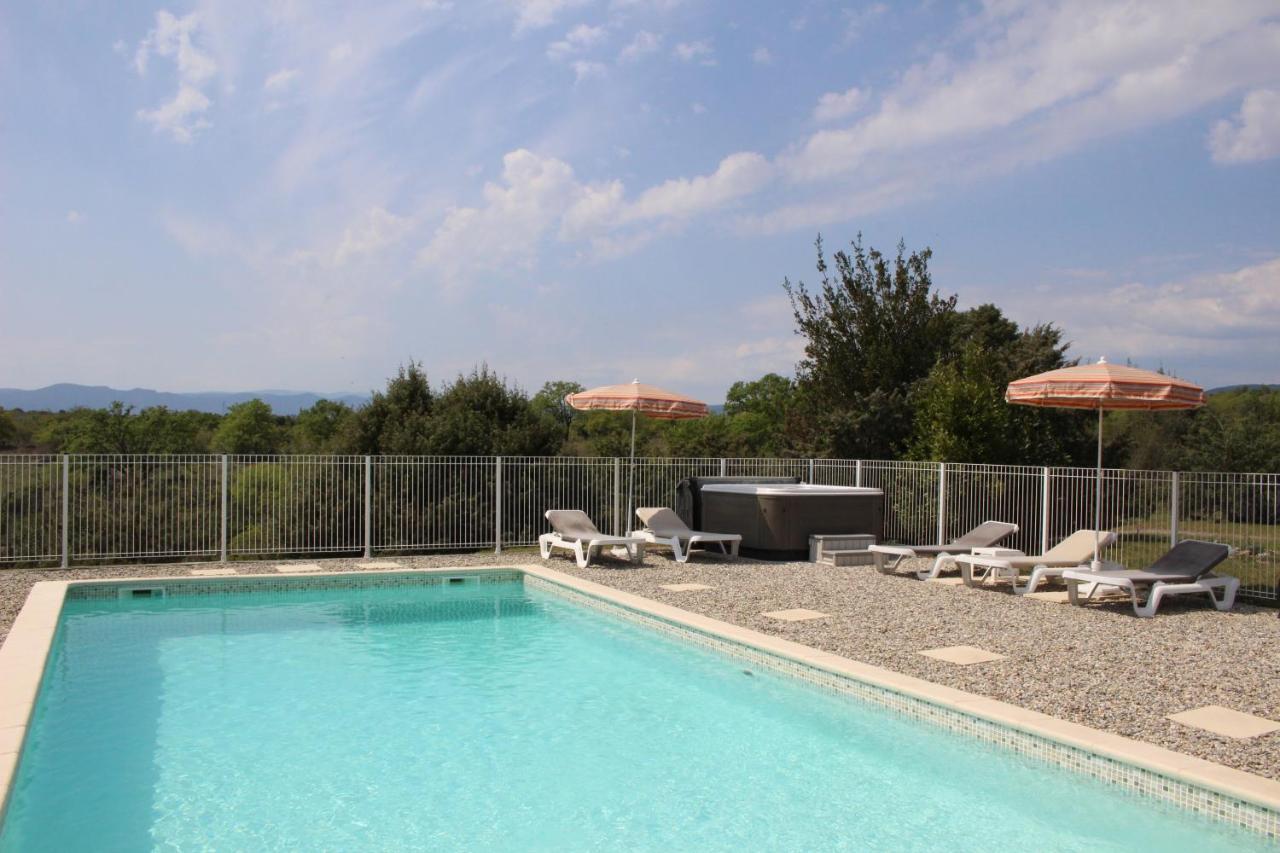 Les Villas De Perret Joyeuse Luaran gambar